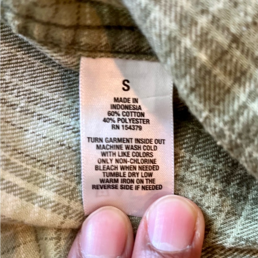 Plaid Flannel - Picture 6 of 6